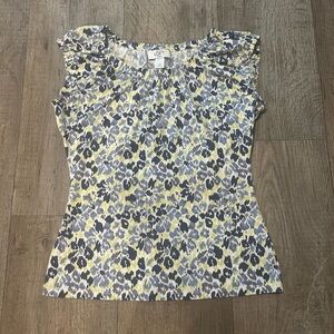 LOFT Women's Blue and Green Floral Short Sleeve Top